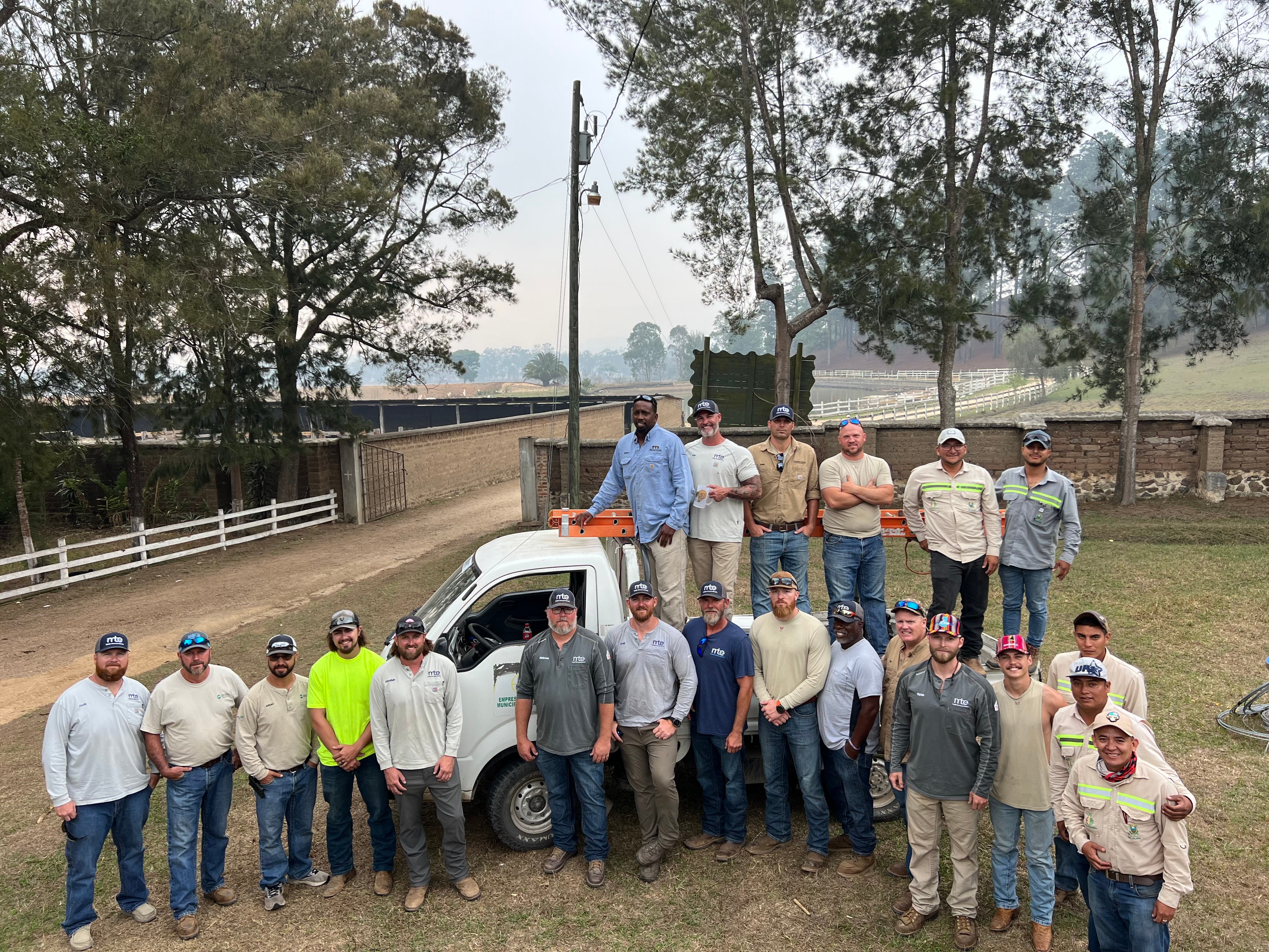 Photo of the linemen in Guatemala 